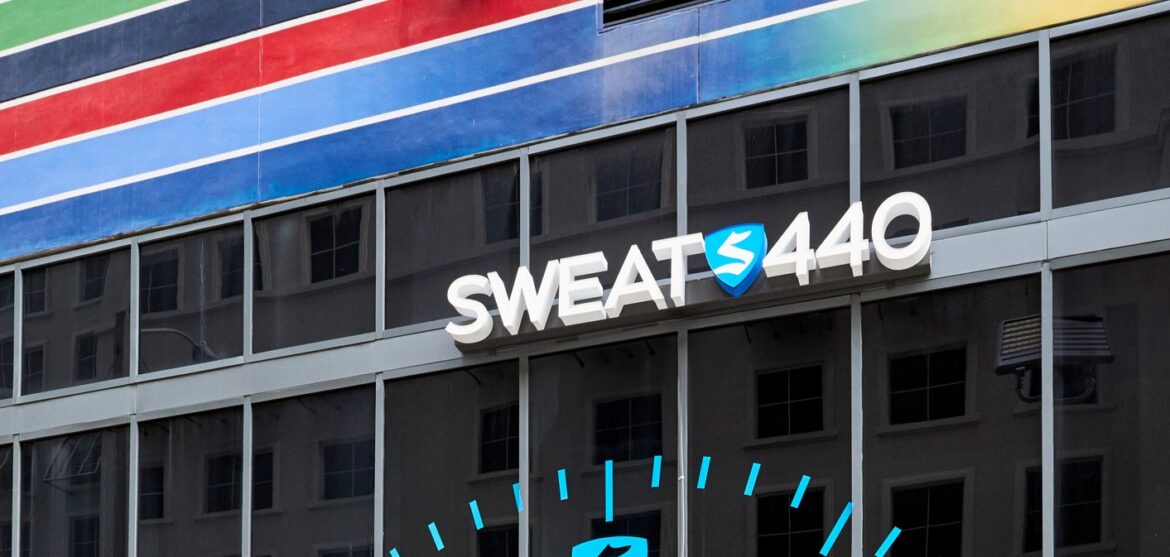 SWEAT440